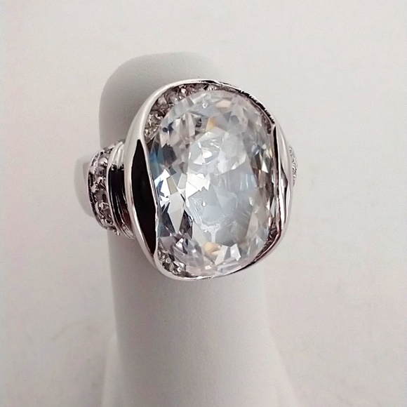 Huge CZ sterling silver ring 💍
